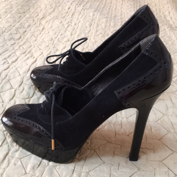 Gucci patent leather/suede booties. - Picture 2 of 8